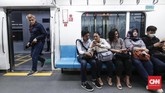 Tujuan pemberian diskon ialah untuk mendorong masyarakat menggunakan MRT Jakarta. Dengan demikian, sosialisasi penggunaan MRT Jakarta dapat dilakukan lebih luas dan dipahami masyarakat. (CNNIndonesia/Safir Makki).