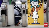 Kartu Jelajah MRT Jakarta Single Trip dapat dibeli di mesin tiket otomatis dan loket tiket di seluruh stasiun MRT Jakarta. (CNNIndonesia/Safir Makki).