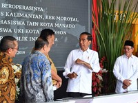 Pak Kades Minta Dana Operasional, Jokowi: Segera Diputuskan!