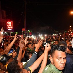 Lagi, Rombongan Jokowi Dicegat di Tengah Jalan