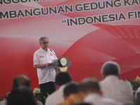Bos OJK: Fintech Pinjol Kalau Tagih Nasabah Jangan Zalim!
