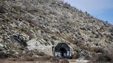 Albania masih menyimpan persenjataan uzur dari masa Uni Soviet, di pangkalan udara bawah tanah Gjader. (Photo by Gent SHKULLAKU / AFP)