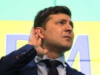 Volodymyr Zelenskiy, Pelawak Perebut Takhta Presiden Ukraina