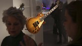 Pameran yang diadakan di New York ini dibuka untuk umum mulai 8 April sampai 1 Oktober 2019 mendatang. (AP Photo/Seth Wenig)