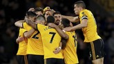 Selebrasi gol para penggawa Wolves. Man United seperti kehabisan bensin dengan permainan intens mereka di bawah arahan Ole Gunnar Solskjaer. (Reuters/Andrew Boyers)
