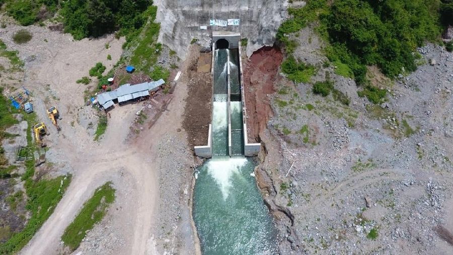 Kementerian PUPR menargetkan pembangunan 65 bendungan yang terdiri dari 49 bendungan baru dan 16 bendungan lanjutan pada periode 2015-2019