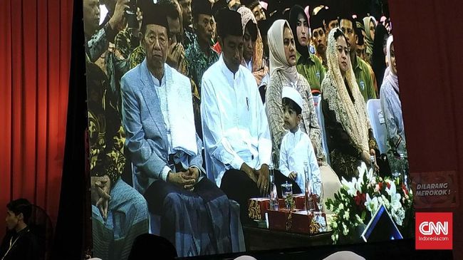 Ajak Jan Ethes, Jokowi Hadiri Perayaan Isra Mi'raj Sukoharjo