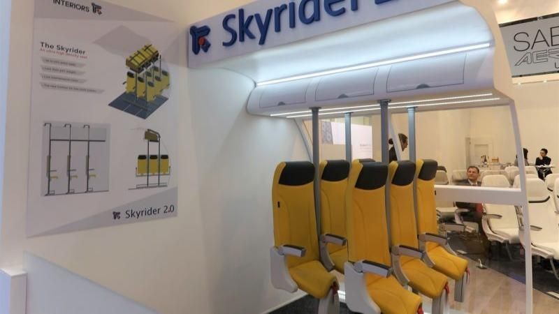 Kursi berdiri versi Skyrider 3.0 kembali dipajang di Aircraft Interiors Expo 2019 (AIX) di Hamburg, Jerman.