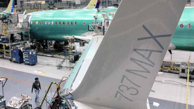 Boeing 737 Max 8 Hampir Jatuh ke Lautan