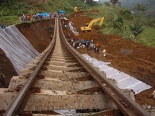 Asyik, Jokowi Janji Kereta Api Makassar Bukan Mimpi Lagi!