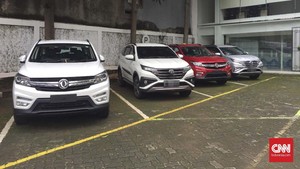 Acak-acak Pasar, Harga DFSK Glory 560 Lebih Murah dari Avanza
