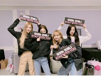Daebak, BLACKPINK Boyong 3 Penghargaan Internasional!