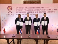 Wah, BI dan 3 Bank Sentral Lain Rapatkan Barisan!