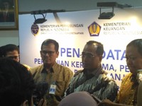 Pak Menhub, Tarif Tiket Pesawat Jadi Turun Apa Tidak?