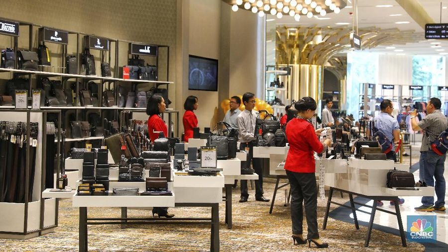 Pusat perbelanjaan sekaligus tempat hiburan itu merupakan salah satu fasilitas dari kawasan terpadu Trans Park Cibubur.