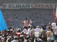 Jika Terpilih, Akankah Prabowo Seperti Donald Trump?