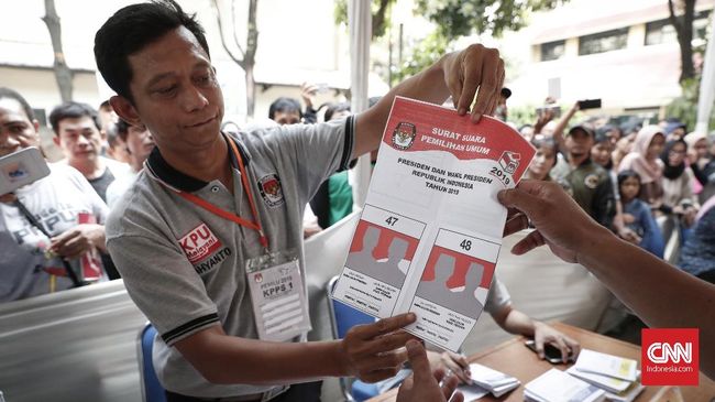 Banyak Korban Jiwa, Komnas HAM Minta Pemilu Tak Serentak - CNN Indonesia