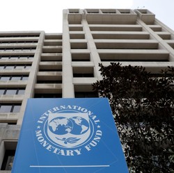 IMF Kasih Peringatan Soal Tarif Baru Trump, Ekonomi Dunia Terancam