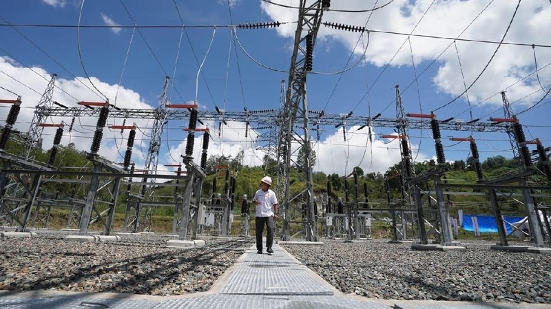 Tiga proyek infrastruktur kelistrikan yang merupakan bagian dari program 35.000 MW diresmikan di Aceh, hari ini, Selasa (9/4/2019).
