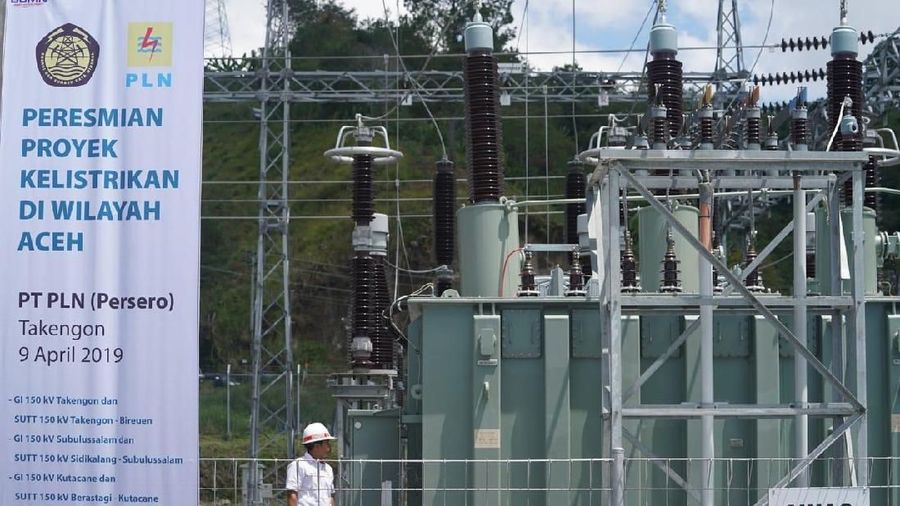 Tiga proyek infrastruktur kelistrikan yang merupakan bagian dari program 35.000 MW diresmikan di Aceh, hari ini, Selasa (9/4/2019).