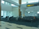 Banyak Bandara RI Sepi Bak 'Kuburan', Jokowi Masih Mau Tambah