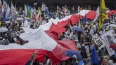Sehari setelahnya, Rabu (10/4) gilirang capres nomor urut 02 Prabowo Subianto yang berkampanye di Solo. (ANTARA FOTO/Mohammad Ayudha)