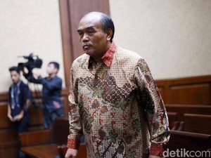 Vonis Eks Dirut Jasindo di Kasus Gratifikasi-TPPU Diperberat Jadi 7 Tahun Bui