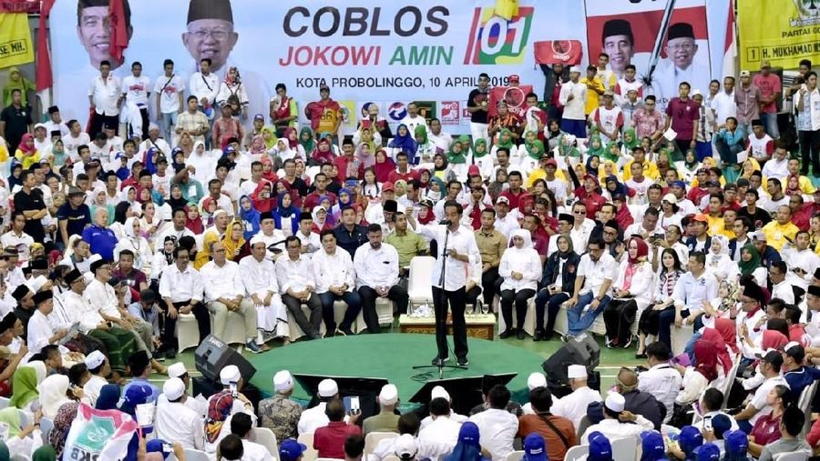 Calon Presiden Nomor Urut 01 Joko Widodo (Jokowi) tengah berada di Probolinggo sebagai bagian dari kampanyenya.