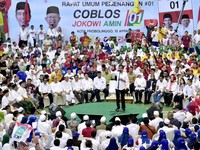 Protes Keras, Jokowi: Saya Antek Asing yang Mana?