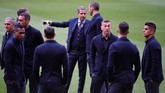 Juventus menjalani leg pertama perempat final Liga Champions di Stadion Johan Cruijff Arena dan akan menjamu Ajax Amsterdam di Turin pekan depan. (REUTERS/Piroschka Van De Wouw)