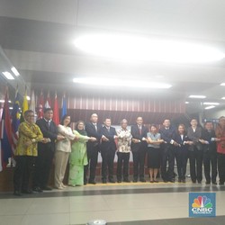 Anies Resmikan Stasiun MRT ASEAN: OB Hingga CEO Bisa Naik