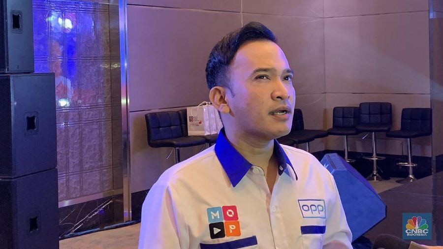 Ruben Onsu makin perluas lini bisnisnya, setelah kuliner kini ke bisnis digital. Pensiun dari dunia artis?