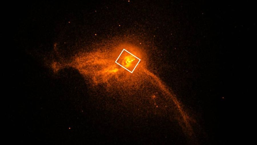 Para astronom telah mengungkap gambar jarak dekat atau close-up pertama dari sebuah black hole atau lubang hitam, Rabu (10/4/2019).