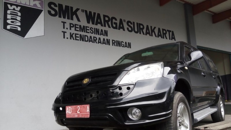 Nama Esemka jadi lebih naik lagi ketika Joko Widodo yang kala itu masih menjadi Walikota Solo pada 2011. Sampai saat ini nama Esemka melekat dengan Jokowi.