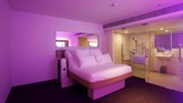 Hotel yang beroperasi di Bandara Jewel Changi. Sama seperti