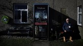 Ron Weatherall (67) yakin keputusannya mendukung Brexit karena ingin negaranya lebih mandiri. Dia merasa biaya hidupnya terlalu tinggi selama Inggris menjadi anggota Uni Eropa. (REUTERS/Clodagh Kilcoyne)