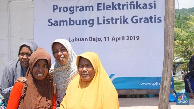 Diawali dengan pemberian akses listrik gratis ke 11 ribu rumah tangga di Dusun Rangko, Kabupaten manggarai, Nusa tenggara timur