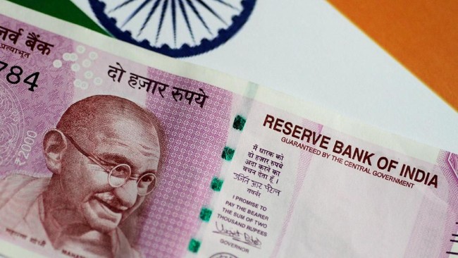 India Mati-Matian Bangkitkan Rupee yang "Sekarat", RI Gimana?
