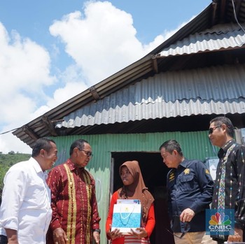 Surga Pariwisata Labuan Bajo Tak Lagi Susah Listrik