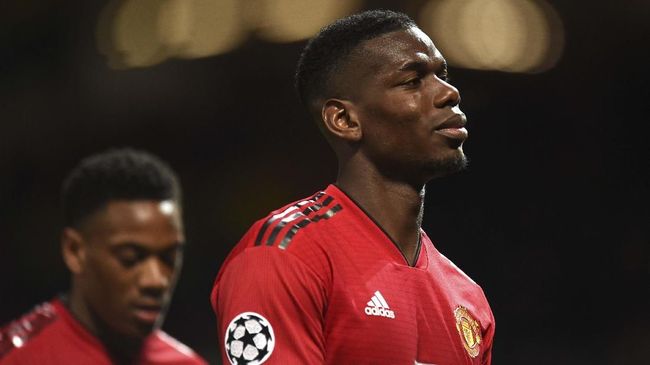 Pogba Disarankan Bertahan di Manchester United