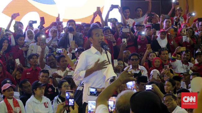 Jokowi soal Gambar Tercoblos di Malaysia: Laporkan ke Bawaslu
