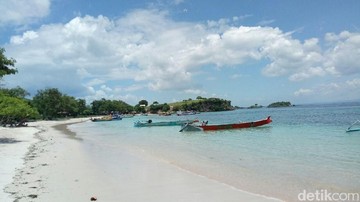 5 Tempat Wisata Di Lombok Indonesia Yang Wajib Dikunjungi 5 Tempat Wisata Di Lombok Indonesia Yang Wajib Dikunjungi