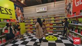 Itu merupakan pameran yang berisi wahana interaktif-tematik tentang masa-masa sebelum teknologi modern merajalela. Pameran itu secara resmi mengusung tema ‘Sebelum Masanya.’ (CNNIndonesia/Adhi Wicaksono)