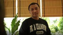 Giring Digocek Ahmad Dhani Ikut Audisi T.R.I.A.D