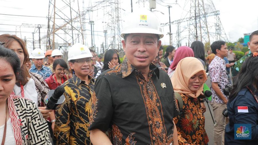 Guna membahas masa depan proyek Lapangan Abadi Blok Masela, Menteri ESDM, Ignasius Jonan, sampai bertolak mengunjungi Inpex ke Jepang.
