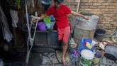 Kaung Khant Lin yang memendam mimpi menjadi pesepakbola saat ini masih terdaftar sebagai siswa di sekolah teknik mesin. (SAI AUNG MAIN / AFP)