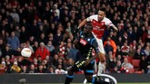 Arsenal tampil cukup menjanjikan dengan melakukan serangan pada menit-menit awal. (Action Images via Reuters/Matthew Childs)