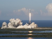 Wow! Iran Segera Luncurkan Satelit Baru ke Luar Angkasa