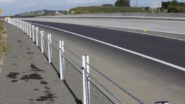Membahayakan, Sling Baja Pembatas Jalan Perlu Dikaji Ulang