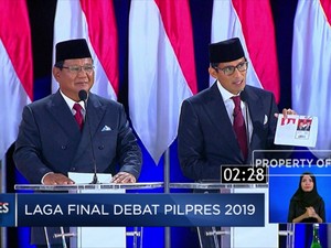 Ini Gaya Prabowo-Sandi Menutup Debat